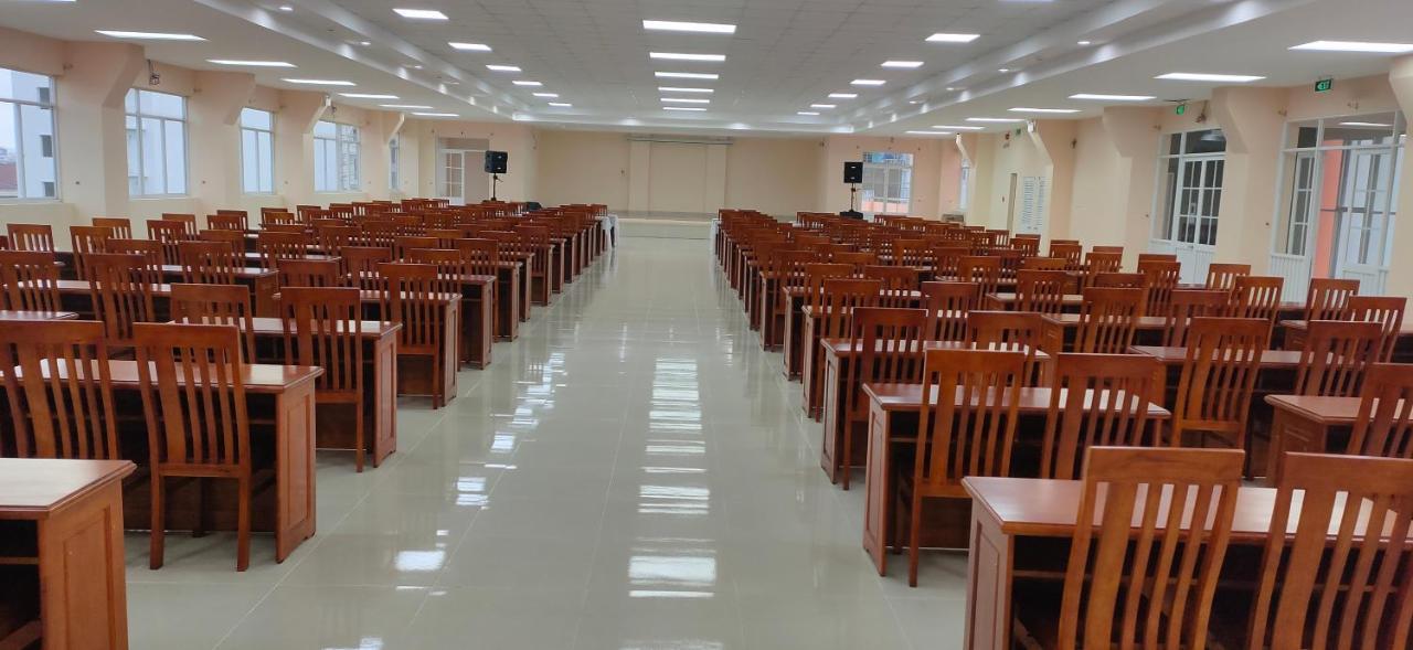 Thanh Nien - Hotel